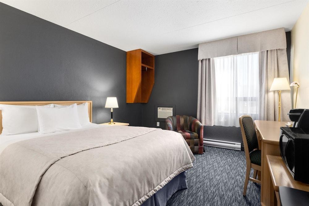 Travelodge By Wyndham Edmonton West Ngoại thất bức ảnh