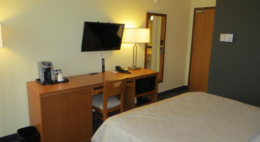 Travelodge By Wyndham Edmonton West Ngoại thất bức ảnh